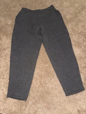 Athleta Dark Gray Textured Joggers - Large